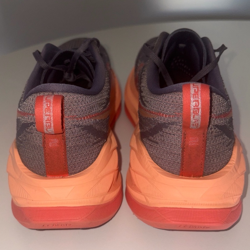 ASICS Superblast 2 Women’s 8.5 Men’s 7 Gray Orange Running Shoes - Picture 3 of 10